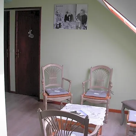Les D'ebalet Bed & Breakfast 3*