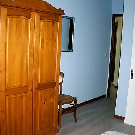 Les D'ebalet Bed & Breakfast