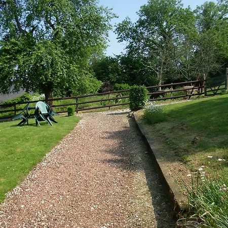 Les Chambres D'ebalet Bed & Breakfast